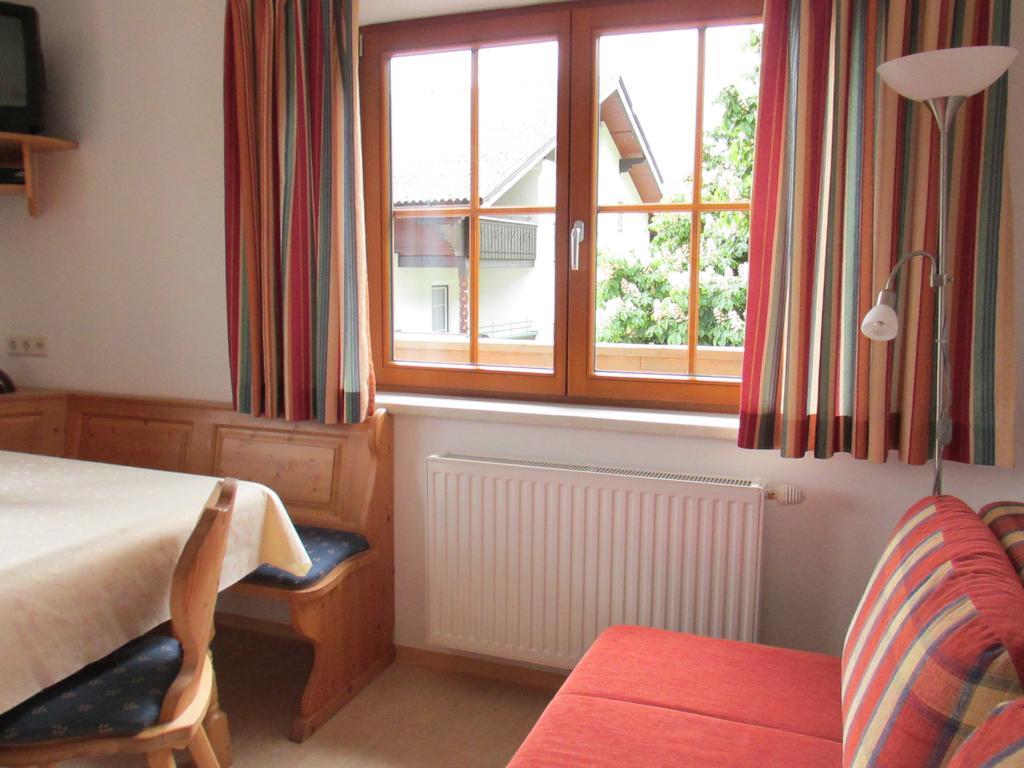 Appartement zum Rössl Ramsau am Dachstein Zimmer foto
