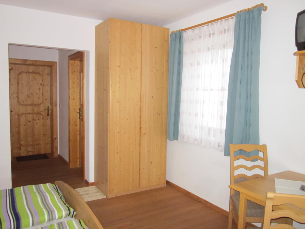 Appartement zum Rössl Ramsau am Dachstein Zimmer foto